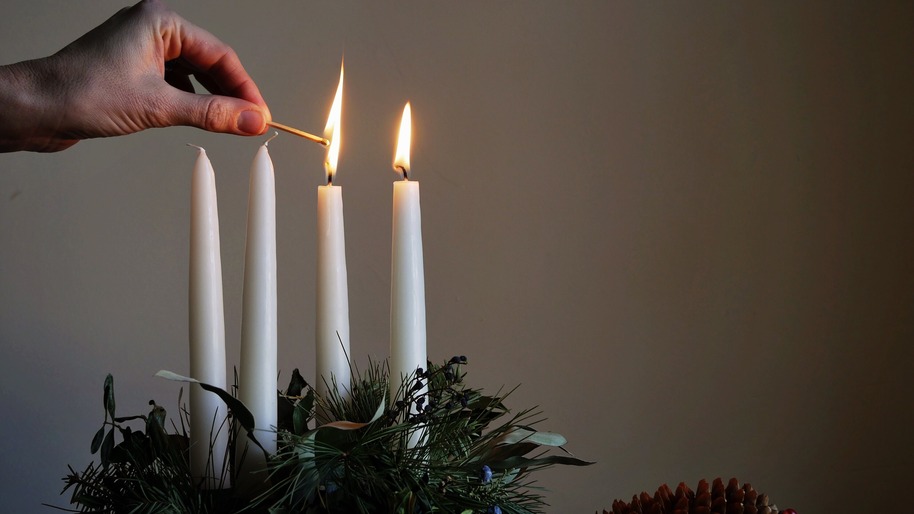 lighting-an-candle-in-advent