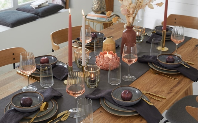 Fine Dining - Tablesetting
