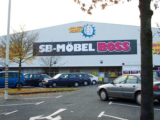 SB-Möbel Boss Möbelhaus in Kassel