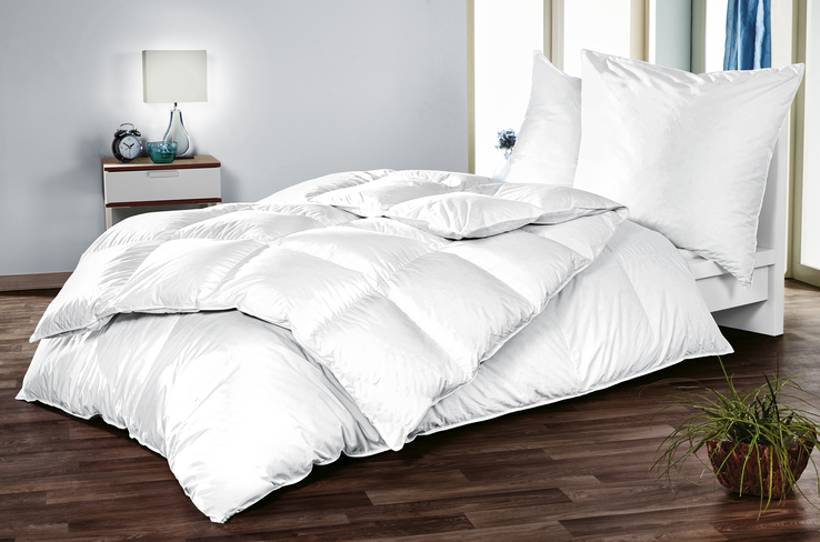 KÜNSEMÜLLER Leicht-Kassettendaunenbett SWEET DREAMS 155 x 200 cm 230 g