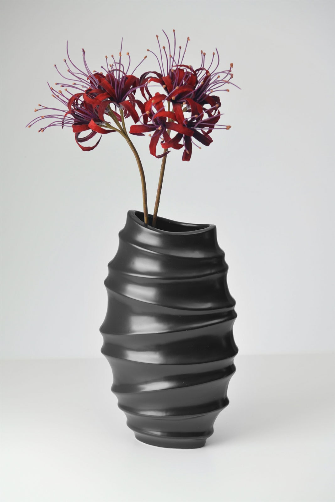 casaNOVA Vase 35,5 cm schwarz matt