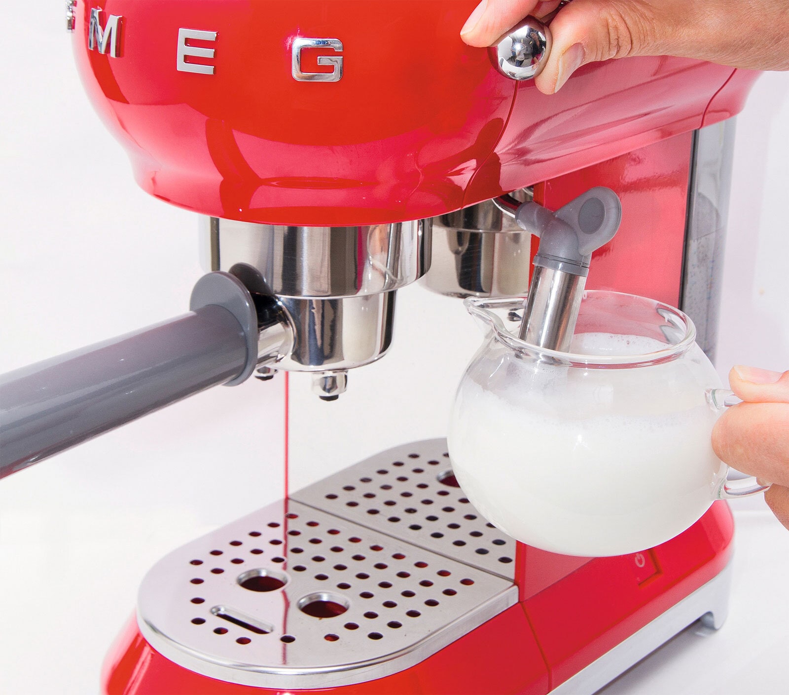 SMEG Espresso-Kaffeemaschine Retro rot