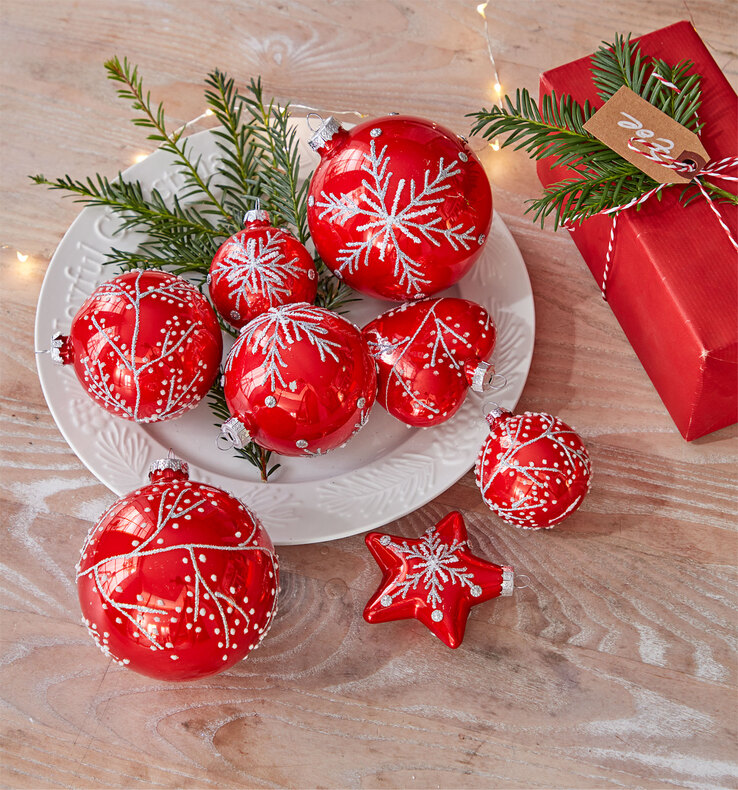 casaNOVA Weihnachtskugel II NORDISCHER WINTER 10 cm rot /weiß