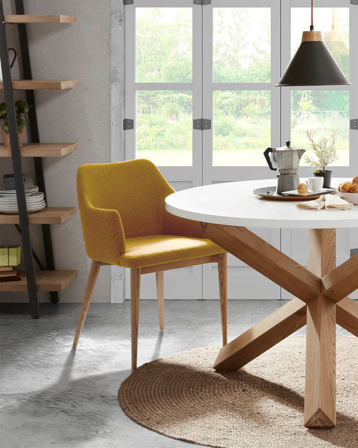 Kave Home Esszimmerstuhl DANAI braun/ gelb
