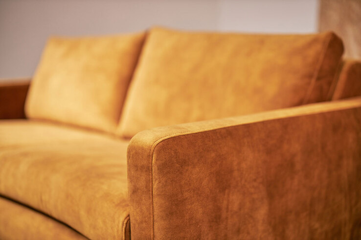 BOHOME Sofa 2-Sitzer KENT Aquila gold