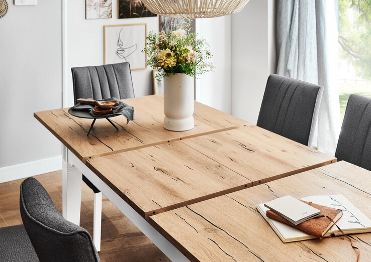 TRAUMWERKSTATT Esstisch TIVOLI 140-185 x 82 cm weiß / smoked oak