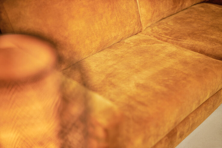 BOHOME Sofa 2-Sitzer KENT Aquila gold
