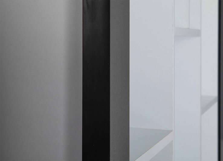 Sammlervitrine THOMAS 90,5x70,5x13,7 cm Schwarz/Weiß