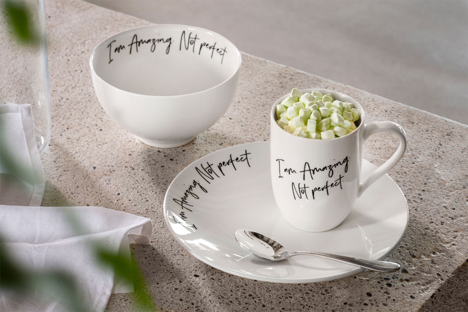 Villeroy & Boch Kaffeebecher STATEMENT I´AM AMAZING. NOT PERFECT.