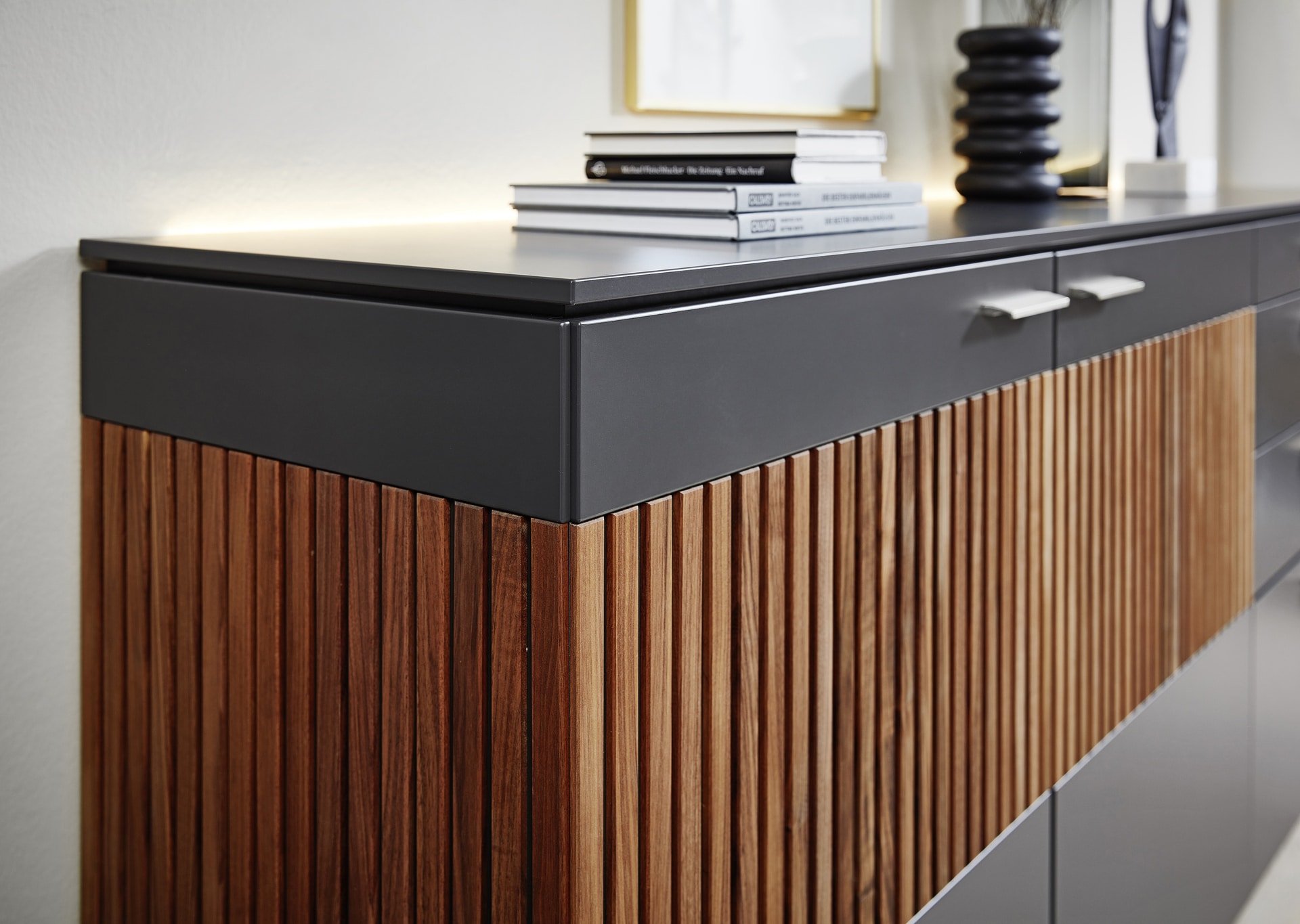 Mondo Sideboard LAZISE 224x98 cm Schiefer Schwarz / Nussbaum