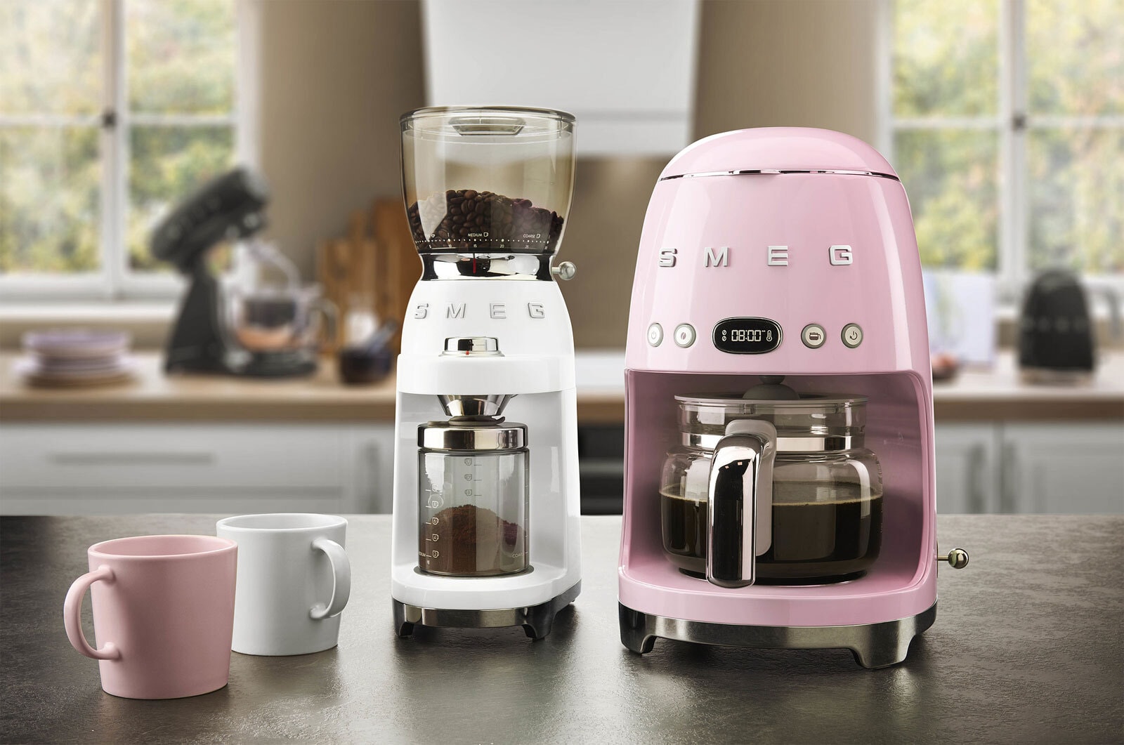 SMEG Filter-Kaffeemaschine Cadillac Pink