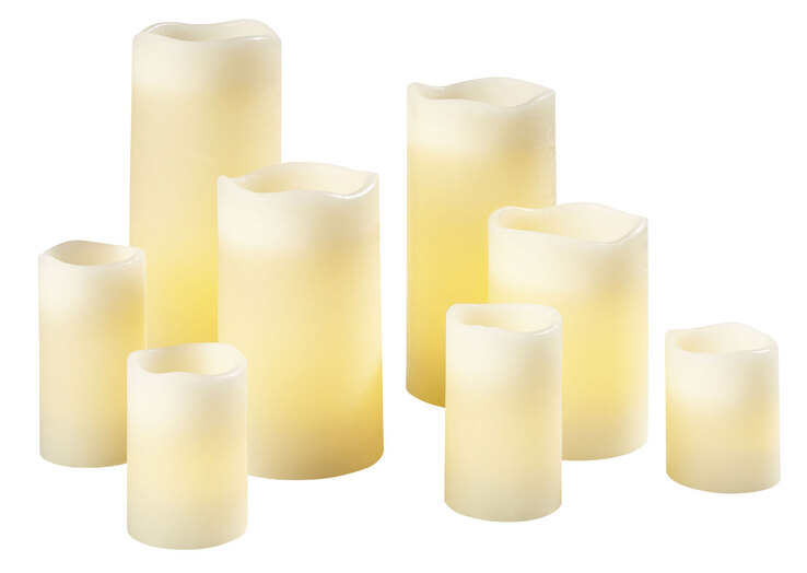 casaNOVA LED Kerzen 8-teilig Set weiß 5x6cm