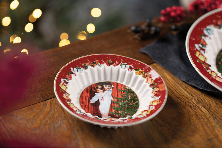 Villeroy & Boch Weihnachtsdeko Schale TOY´s FANTASY Kinder spitzen durch Tür