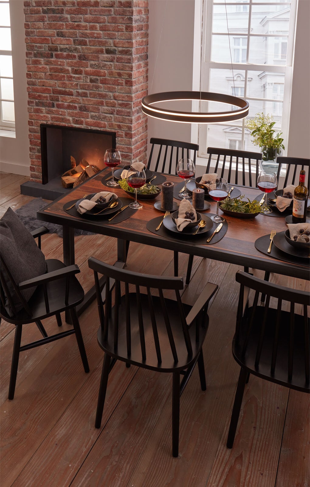 Kave Home Küchenstuhl mit Armlehnen TRESSIA 2er Set schwarz